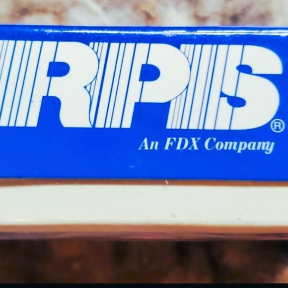 RPS Roadway Packaging System Diecast Step Van 1:64 Scale New in Box - Picture 3 of 6